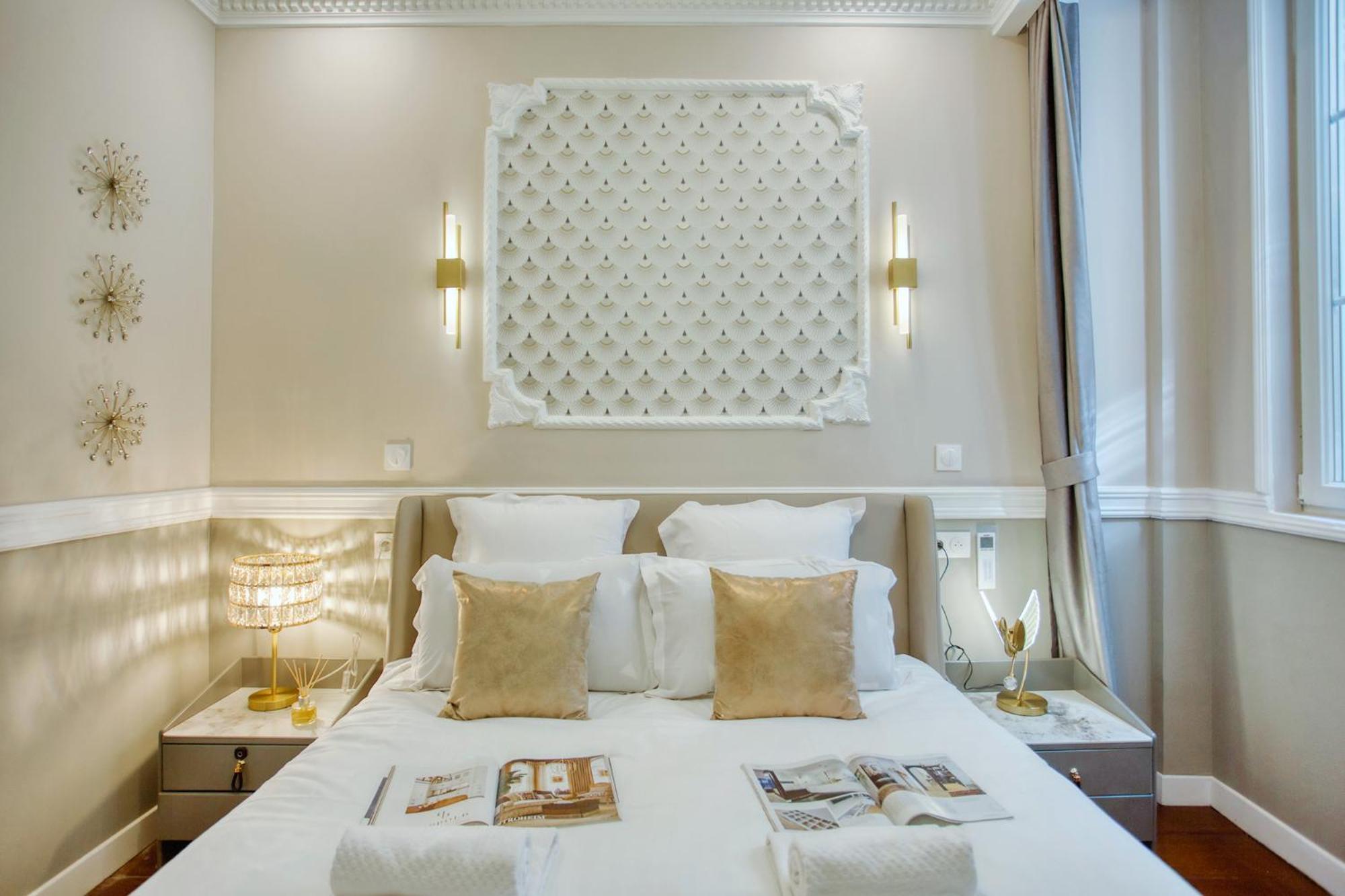 Elegant Triplex In Paris - Ideal For 10 - Aircon Buitenkant foto
