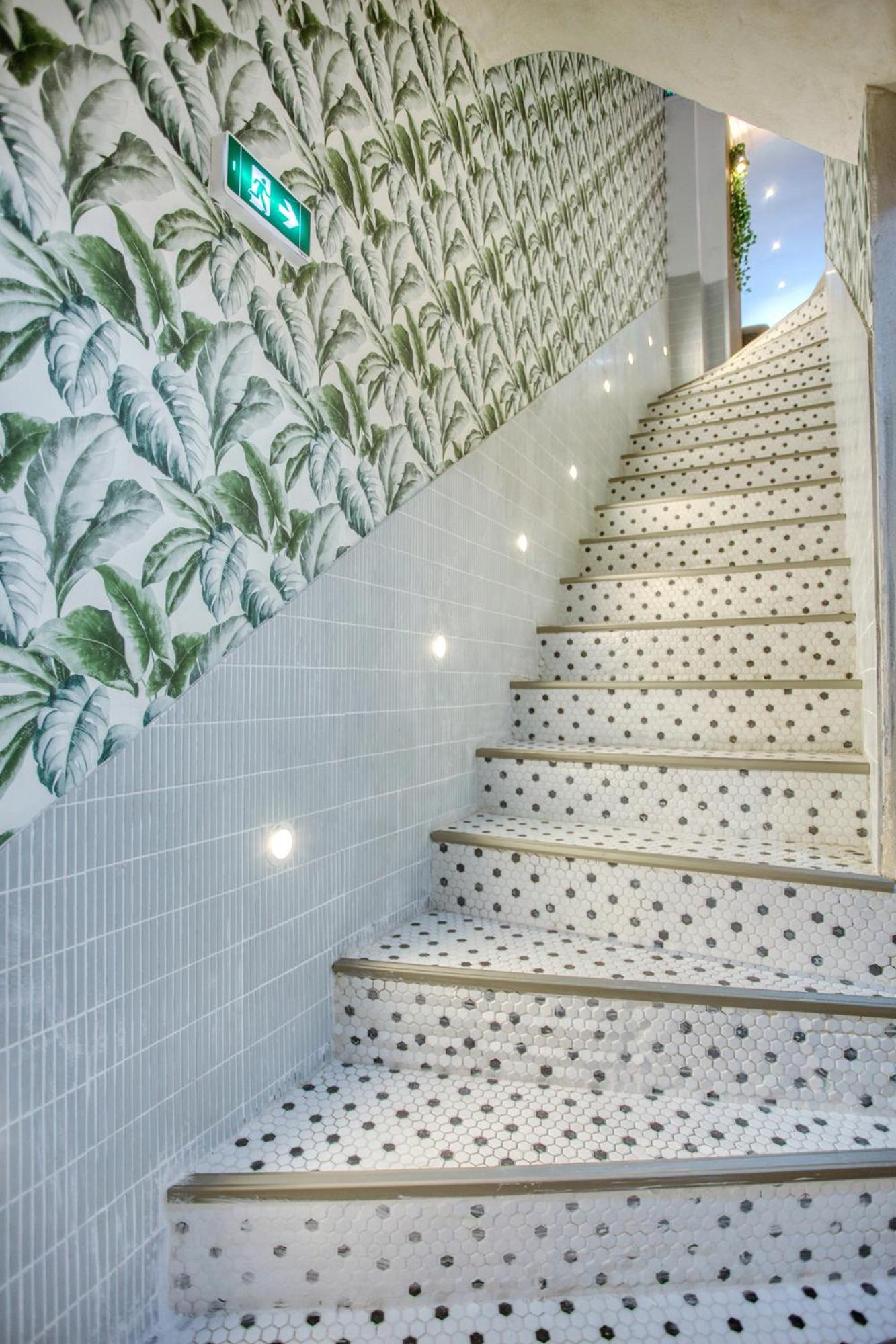 Elegant Triplex In Paris - Ideal For 10 - Aircon Buitenkant foto