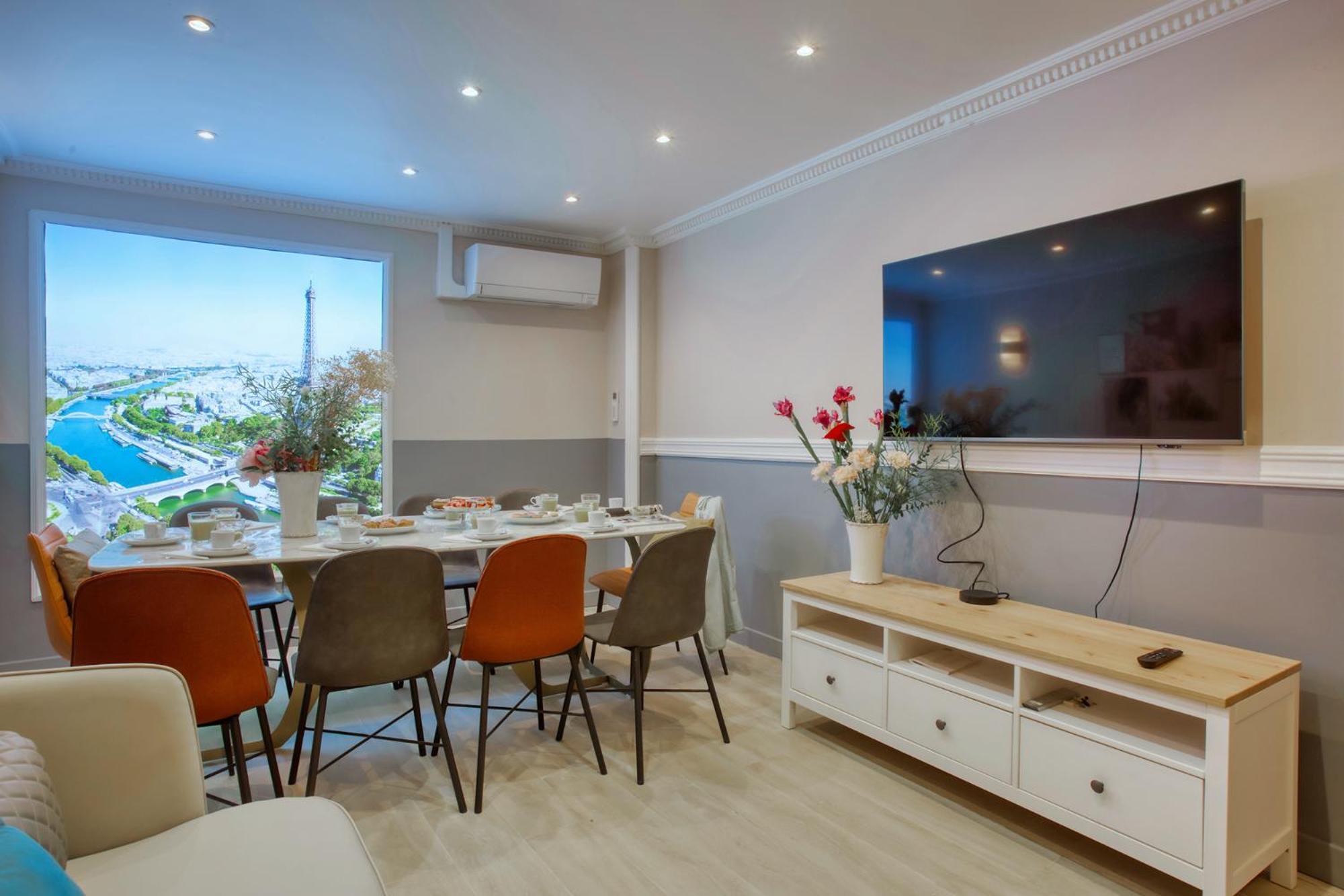 Elegant Triplex In Paris - Ideal For 10 - Aircon Buitenkant foto