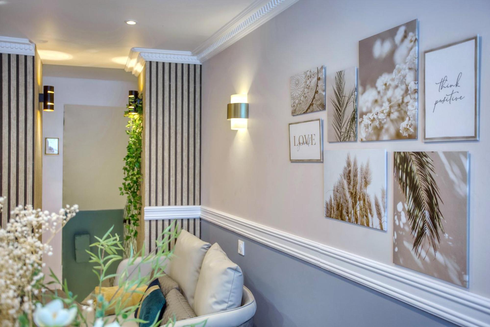 Elegant Triplex In Paris - Ideal For 10 - Aircon Buitenkant foto