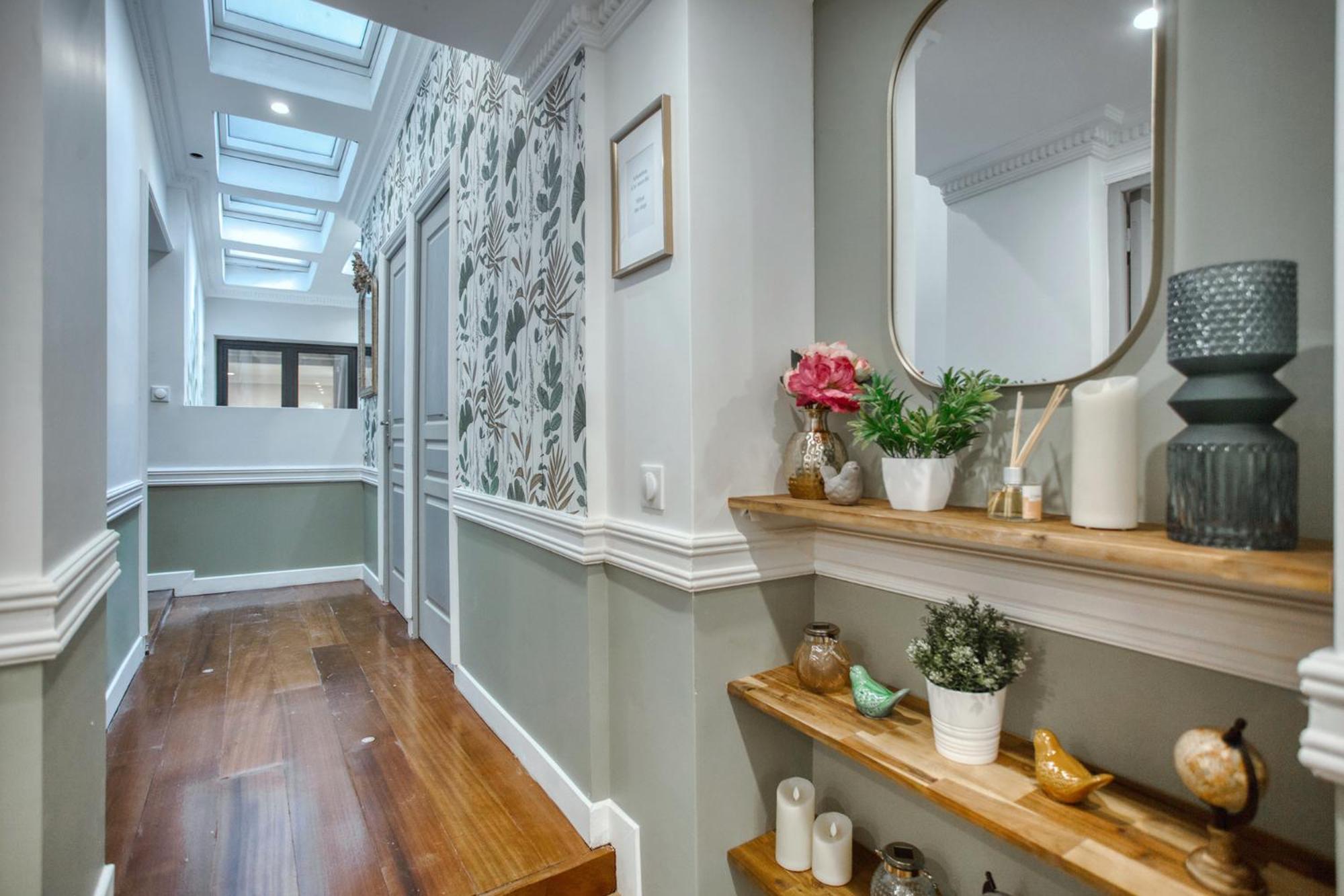 Elegant Triplex In Paris - Ideal For 10 - Aircon Buitenkant foto