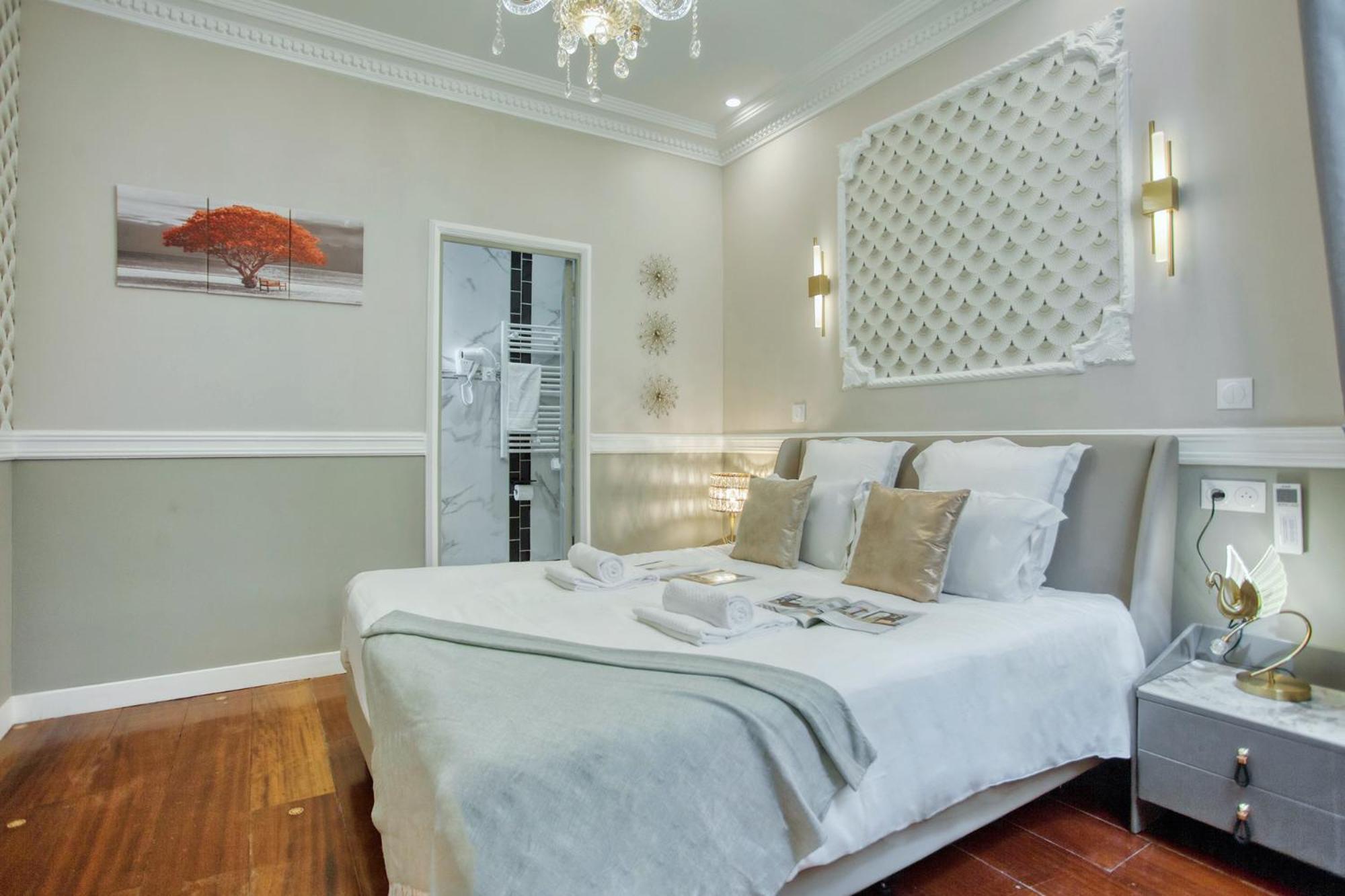 Elegant Triplex In Paris - Ideal For 10 - Aircon Buitenkant foto